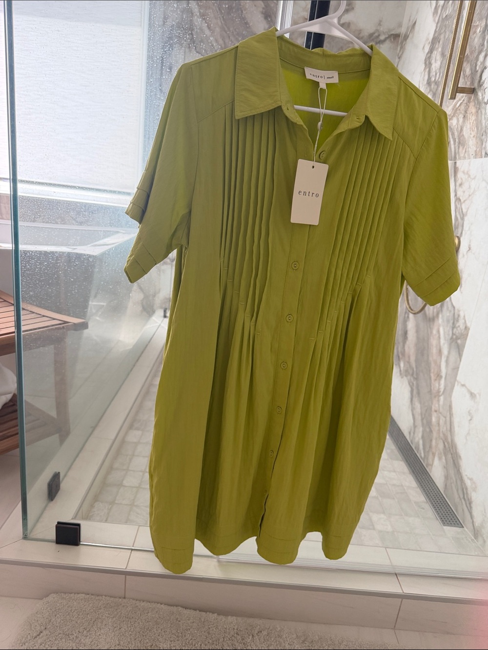 entro Olive Pleated Button-Front Shift Dress